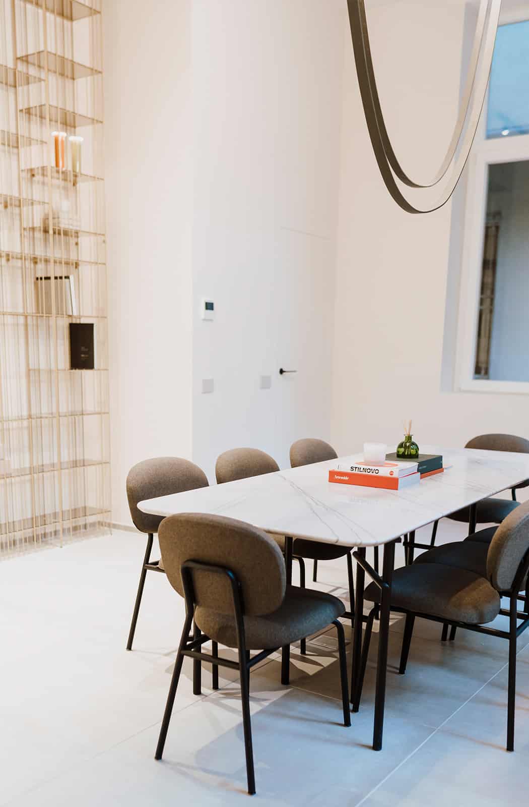 Immagine contenente lampade di design di un progetto o in vendita presso Casa delle lampadine