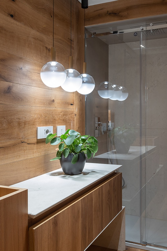 Immagine contenente lampade di design di un progetto o in vendita presso Casa delle lampadine