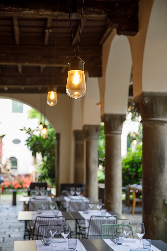 Immagine contenente lampade di design di un progetto o in vendita presso Casa delle lampadine